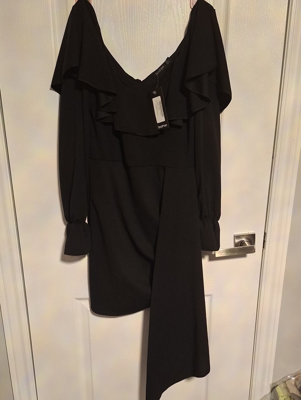 Boohoo Black Ruffle Long-Sleeve Mini Dress